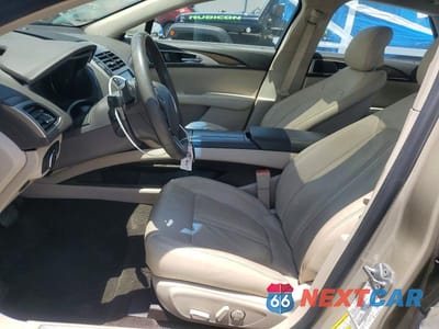 Zdjęcie 7 z 12 samochodu: 2017 LINCOLN MKZ SELECT VIN:3LN6L5C91HR647927 - miniatura