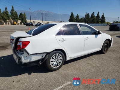Trzecie zdjęcie samochodu z tyłu: 2012 TOYOTA CAMRY LE VIN:4T4BF1FK4CR245064 - miniatura