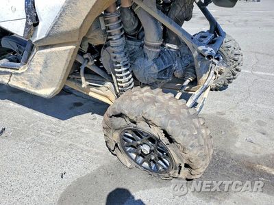 Zdjęcie 9 z 10 samochodu: 2024 CAN-AM MAVERICK X3 UTILITY VEHICLE VIN:3JBVKAY27RE000130 - miniatura