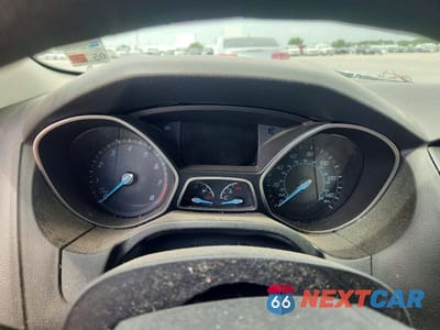 Zdjęcie 9 z 12 samochodu: 2014 FORD FOCUS SE VIN:1FADP3F23EL368238 - miniatura