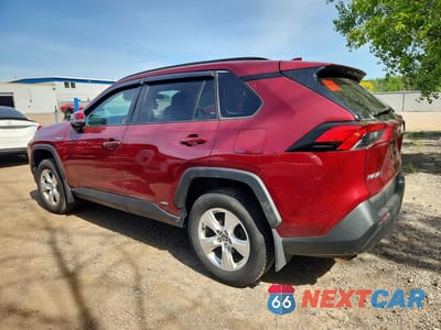 Drugie zdjęcie samochodu z przodu: 2021 TOYOTA RAV4 XLE VIN:2T3RWRFV9MW107319 - miniatura