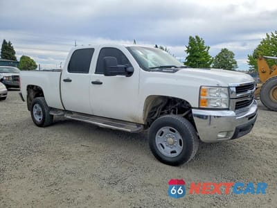 Czwarte zdjęcie samochodu z boku: 2011 CHEVROLET SILVERADO K3500 LT VIN:1GC4K0C81BF243569 - miniatura