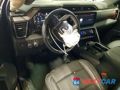 Zdjęcie 8 z 12 samochodu: 2026 GMC SIERRA K1500 DENALI VIN:1GTUUGELXTZ234275 - miniatura