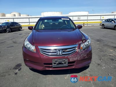Piąte zdjęcie samochodu w środku: 2011 HONDA ACCORD EXL VIN:1HGCP2F88BA077893 - miniatura