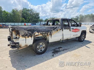 Trzecie zdjęcie samochodu z tyłu: 2017 CHEVROLET SILVERADO C2500 HEAVY DUTY VIN:1GC2CUEG9HZ189848 - miniatura