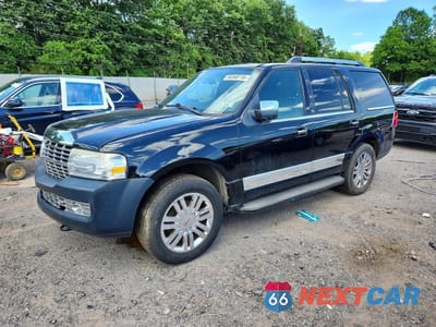 2007 LINCOLN NAVIGATOR 5LMFU28527LJ10978 - główne zdjęcie licytacji z USA - miniatura