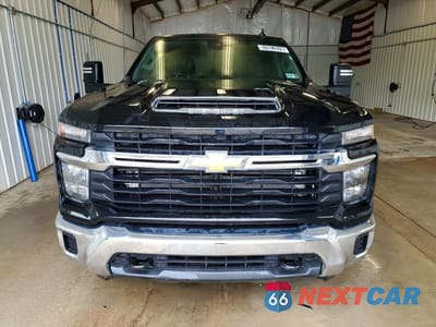 Piąte zdjęcie samochodu w środku: 2026 CHEVROLET SILVERADO K2500 HEAVY DUTY LT VIN:2GC1KNEYXT1155996 - miniatura