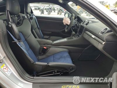 Zdjęcie 10 z 12 samochodu: 2025 PORSCHE CAYMAN GT4 RS VIN:WP0AE2A85SK271214 - miniatura