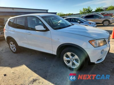 Czwarte zdjęcie samochodu z boku: 2011 BMW X3 XDRIVE28I VIN:5UXWX5C54BL702932 - miniatura