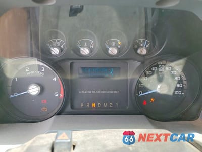 Zdjęcie 8 z 10 samochodu: 2011 FORD F550 SUPER DUTY CRANE TRUCK VIN:1FDUF5HT4BEC37376 - miniatura