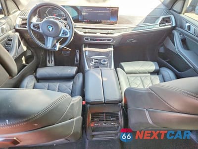 Zdjęcie 8 z 12 samochodu: 2024 BMW X5 XDRIVE40I VIN:5UX23EU00R9T74218 - miniatura