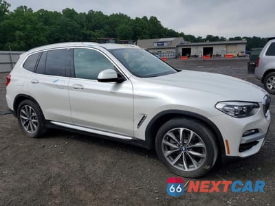 Czwarte zdjęcie samochodu z boku: 2019 BMW X3 XDRIVE30I VIN:5UXTR9C52KLP95406 - miniatura
