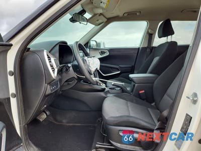 Zdjęcie 7 z 12 samochodu: 2023 KIA SOUL LX VIN:KNDJ23AU7P7863414 - miniatura