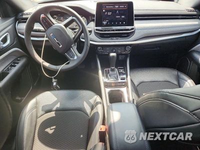 Zdjęcie 8 z 13 samochodu: 2025 JEEP COMPASS LATITUDE VIN:3C4NJDBN6ST554443 - miniatura