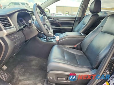 Zdjęcie 7 z 13 samochodu: 2019 TOYOTA HIGHLANDER HYBRID LIMITED PLATINUM VIN:5TDDGRFH3KS054746 - miniatura