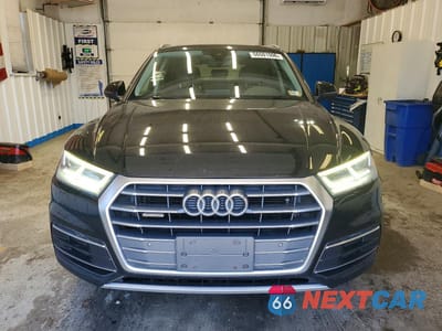 Piąte zdjęcie samochodu w środku: 2018 AUDI Q5 PREMIUM PLUS VIN:WA1BNAFY4J2002279 - miniatura
