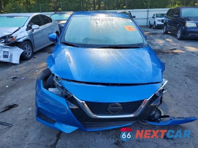 Piąte zdjęcie samochodu w środku: 2020 NISSAN VERSA SV VIN:3N1CN8EV2LL851714 - miniatura