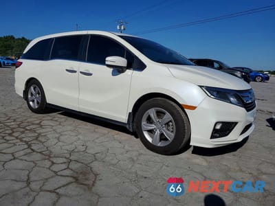 Czwarte zdjęcie samochodu z boku: 2018 HONDA ODYSSEY EX VIN:5FNRL6H57JB101606 - miniatura