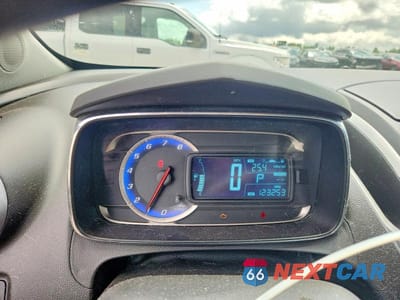 Zdjęcie 9 z 12 samochodu: 2015 CHEVROLET TRAX LS VIN:KL7CJKSB7FB257820 - miniatura