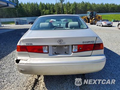 Zdjęcie 6 z 13 samochodu: 2001 TOYOTA CAMRY CE VIN:4T1BG22K51U035072 - miniatura