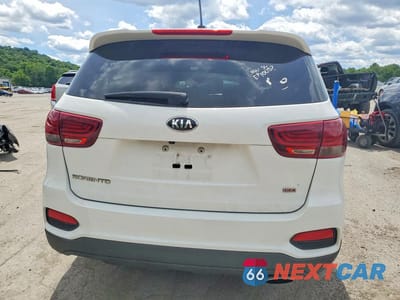 Zdjęcie 6 z 13 samochodu: 2019 KIA SORENTO LX VIN:5XYPGDA3XKG526045 - miniatura