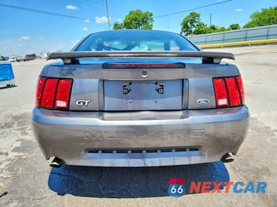 Zdjęcie 6 z 12 samochodu: 2004 FORD MUSTANG GT VIN:1FAFP42X94F184029 - miniatura