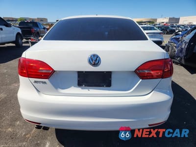 Zdjęcie 6 z 12 samochodu: 2014 VOLKSWAGEN JETTA BASE VIN:3VW2K7AJ9EM235596 - miniatura