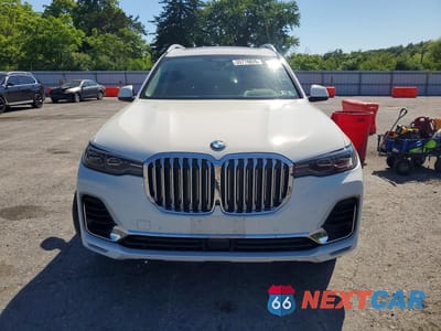 Piąte zdjęcie samochodu w środku: 2019 BMW X7 XDRIVE50I VIN:5UXCX4C53KLS36228 - miniatura