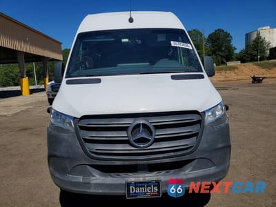 Piąte zdjęcie samochodu w środku: 2019 MERCEDES-BENZ SPRINTER 2500 VIN:WD4PF1ED0KT013658 - miniatura