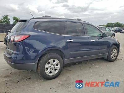 Trzecie zdjęcie samochodu z tyłu: 2015 CHEVROLET TRAVERSE LS VIN:1GNKVFED0FJ110291 - miniatura