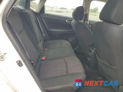 Zdjęcie 10 z 13 samochodu: 2019 NISSAN SENTRA SV VIN:3N1AB7AP1KY433955 - miniatura