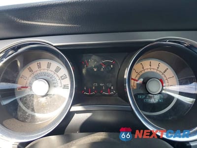 Zdjęcie 9 z 12 samochodu: 2010 FORD MUSTANG GT VIN:1ZVBP8CH2A5159852 - miniatura