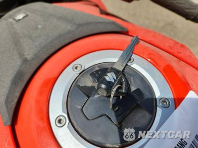 Zdjęcie 8 z 9 samochodu: 2026 SUZUKI GSX800 F VIN:JS1EM13B0T7102692 - miniatura