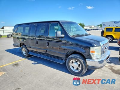 Czwarte zdjęcie samochodu z boku: 2009 FORD ECONOLINE E350 SUPER DUTY WAGON VIN:1FBSS31L39DA87772 - miniatura