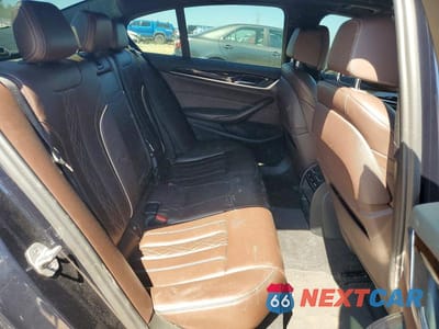 Zdjęcie 10 z 13 samochodu: 2018 BMW 530 XI VIN:WBAJA7C54JWA72108 - miniatura