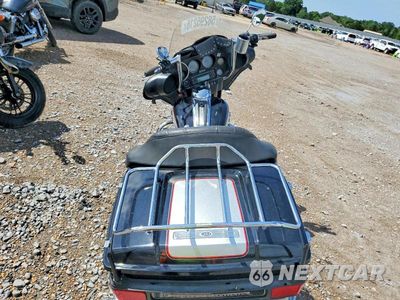 Zdjęcie 6 z 9 samochodu: 2010 HARLEY-DAVIDSON FLHTCU VIN:1HD1FC415AB611217 - miniatura