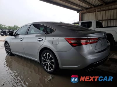 Drugie zdjęcie samochodu z przodu: 2018 TOYOTA AVALON XLE PREMIUM VIN:4T1BK1EB7JU269038 - miniatura