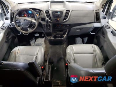 Zdjęcie 8 z 13 samochodu: 2018 FORD TRANSIT T-150 VIN:1FTYE2CM0JKA22598 - miniatura