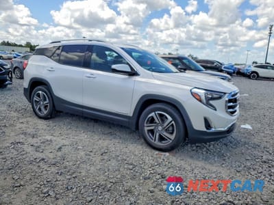 Czwarte zdjęcie samochodu z boku: 2021 GMC TERRAIN SLT VIN:3GKALPEV0ML403255 - miniatura