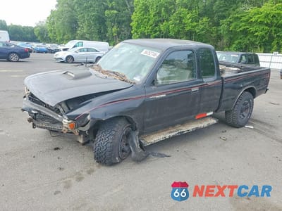 1996 TOYOTA TACOMA XTRACAB 4TAWN72N8TZ197024 - główne zdjęcie licytacji z USA - miniatura