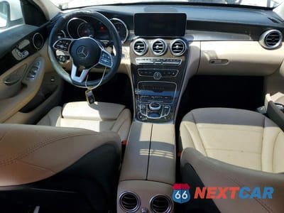 Zdjęcie 8 z 12 samochodu: 2019 MERCEDES-BENZ C 300 VIN:55SWF8DB1KU313810 - miniatura
