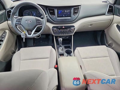 Zdjęcie 8 z 12 samochodu: 2017 HYUNDAI TUCSON ECO VIN:KM8J3CA24HU291390 - miniatura