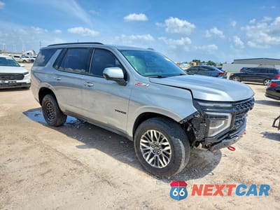 Czwarte zdjęcie samochodu z boku: 2025 CHEVROLET TAHOE K1500 Z71 VIN:1GNS6PRD3SR229073 - miniatura