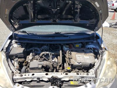 Zdjęcie 11 z 12 samochodu: 2013 TOYOTA PRIUS C VIN:JTDKDTB36D1531483 - miniatura