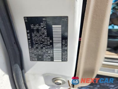 Zdjęcie 13 z 13 samochodu: 2005 TOYOTA SEQUOIA LIMITED VIN:5TDBT48A45S252164 - miniatura