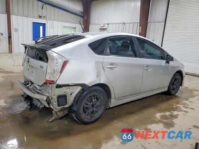 Trzecie zdjęcie samochodu z tyłu: 2010 TOYOTA PRIUS V VIN:JTDKN3DU1A0051713 - miniatura