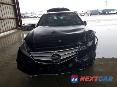 Piąte zdjęcie samochodu w środku: 2016 MERCEDES-BENZ E 250 BLUETEC VIN:WDDHF0EB3GB243771 - miniatura