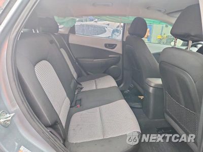 Zdjęcie 10 z 13 samochodu: 2021 HYUNDAI KONA SE VIN:KM8K1CAA8MU678326 - miniatura