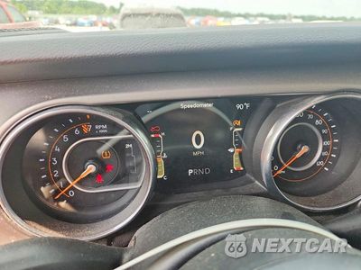 Zdjęcie 9 z 13 samochodu: 2018 JEEP WRANGLER UNLIMITED SPORT VIN:1C4HJXDG5JW108046 - miniatura