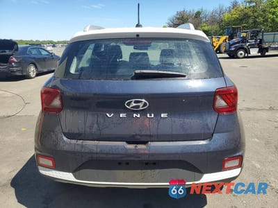 Zdjęcie 6 z 13 samochodu: 2024 HYUNDAI VENUE LIMITED VIN:KMHRC8A35RU316047 - miniatura